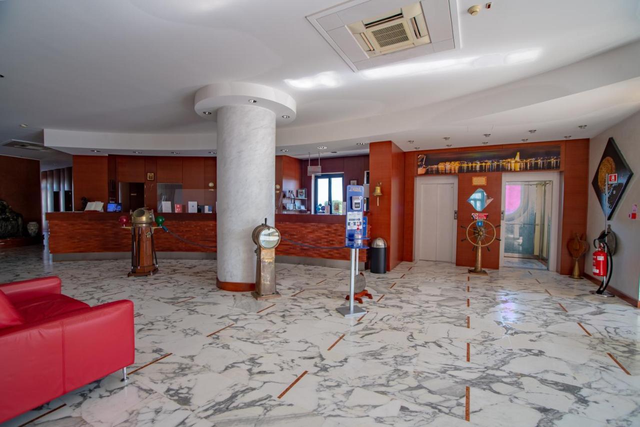 Best Western Hotel Nettuno Бриндізі Екстер'єр фото