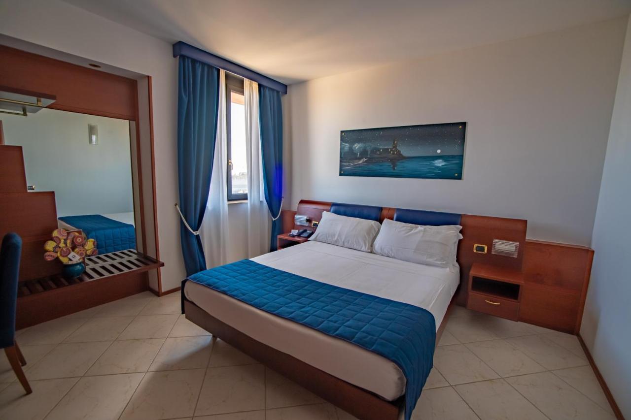 Best Western Hotel Nettuno Бриндізі Екстер'єр фото