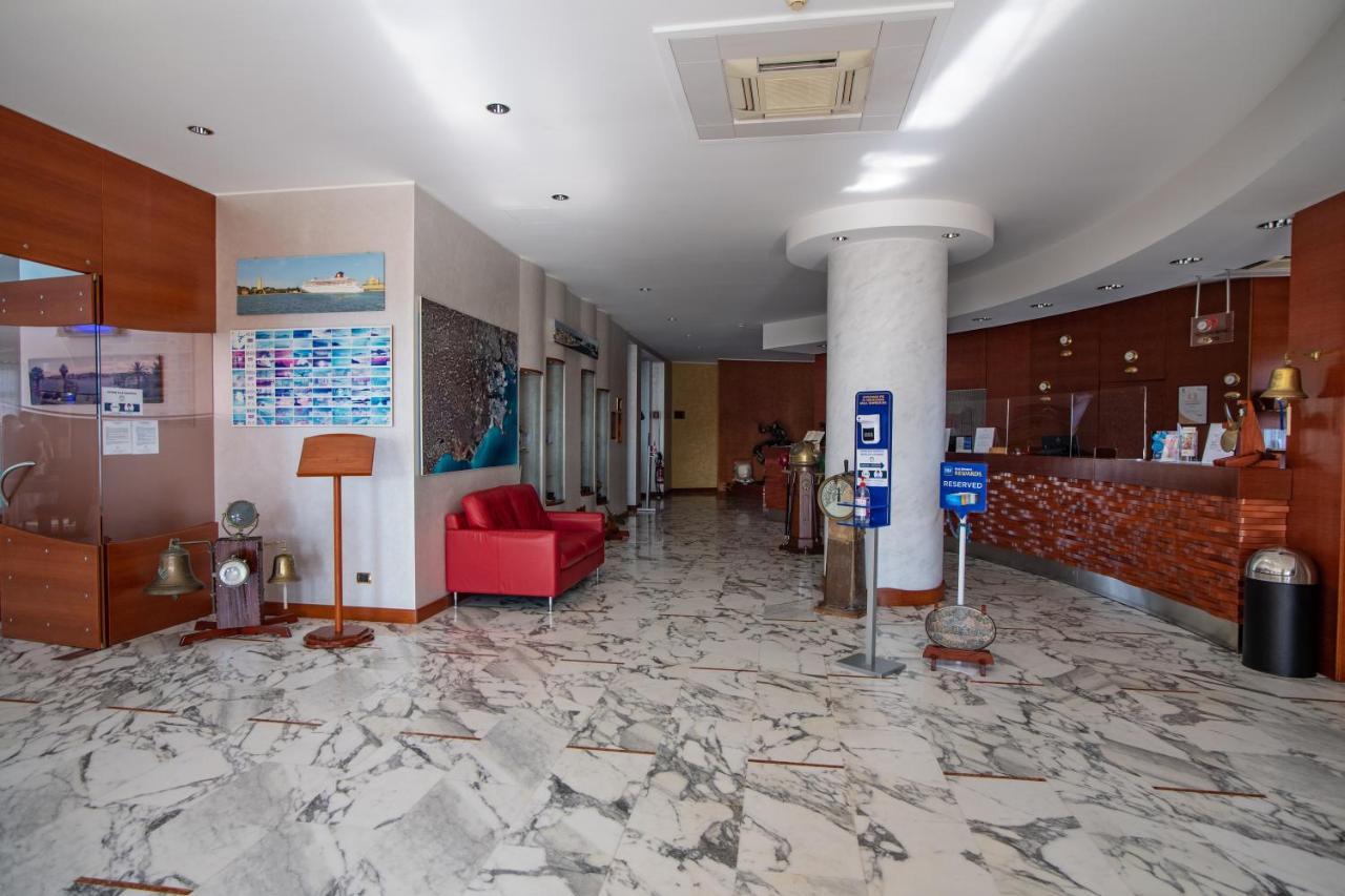 Best Western Hotel Nettuno Бриндізі Екстер'єр фото