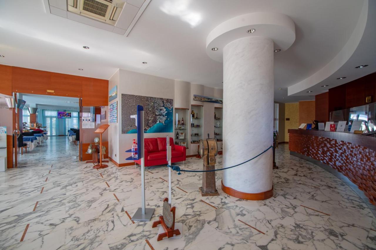 Best Western Hotel Nettuno Бриндізі Екстер'єр фото